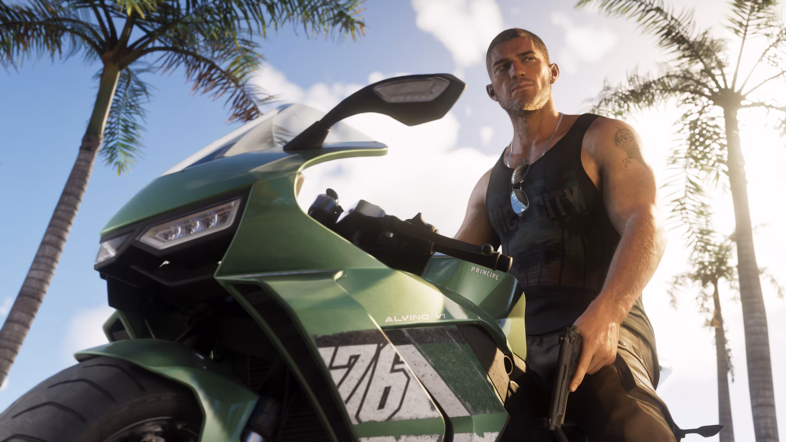 Джейсон Дюваль біля мотоцикла в GTA VI